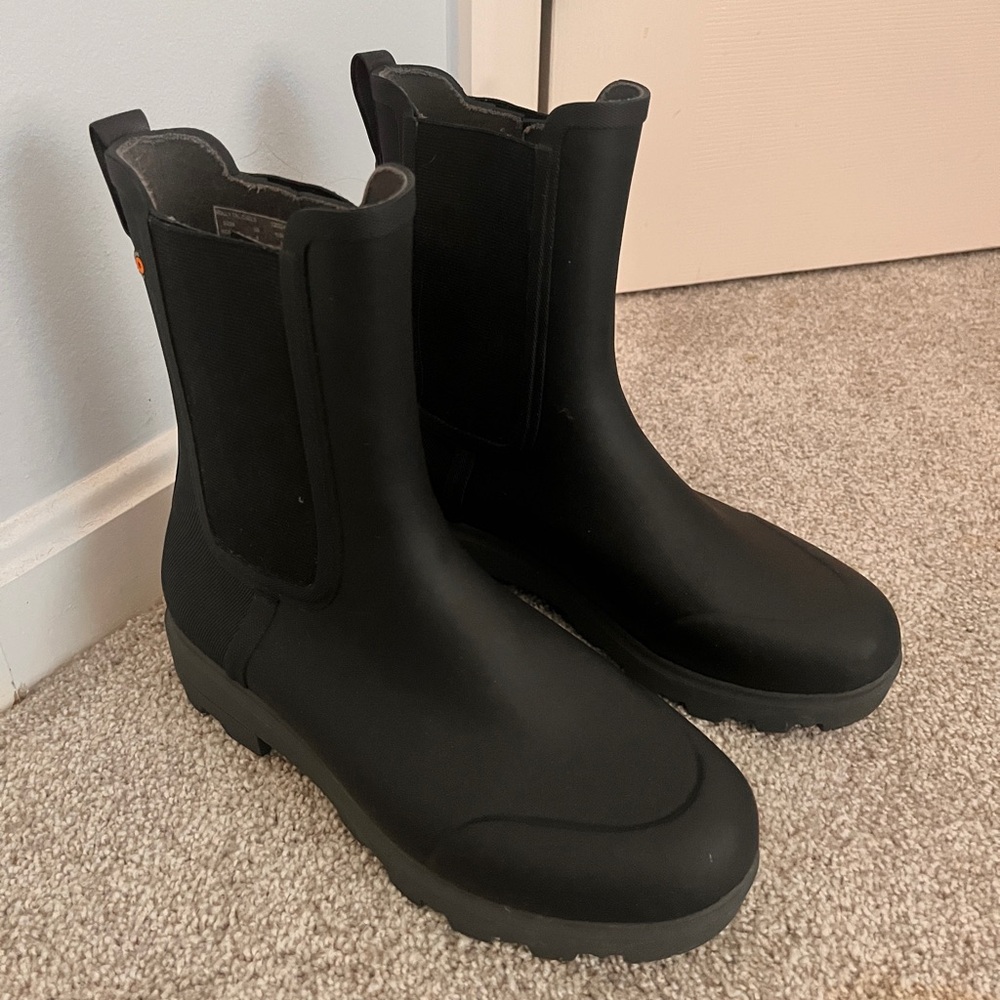 Women’s holly tal Black Chelsea Boots